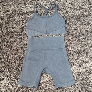 JoyLab Gray Seamless Crop Sports Bra Top & shorts